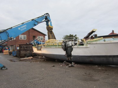 Nedbrygning af skib
