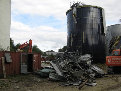 Nedrivning af biogas anl�g i Helsing�r